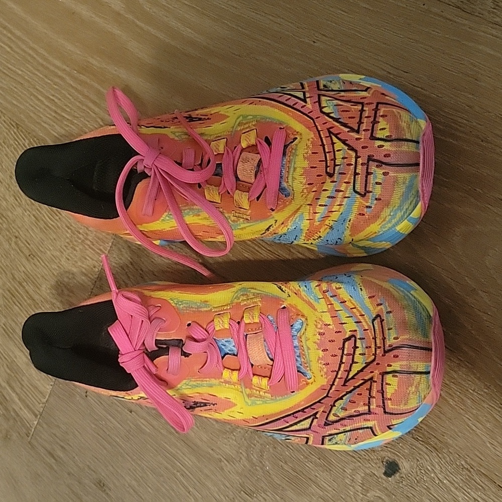 Asics Noosa tri 15 size 6